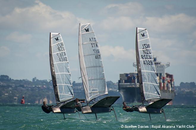 L2R - Russ Evans PG Stuart Goodes - 2017 Moth New Zealand Championship © Suellen Davies-Royal Akarana YC